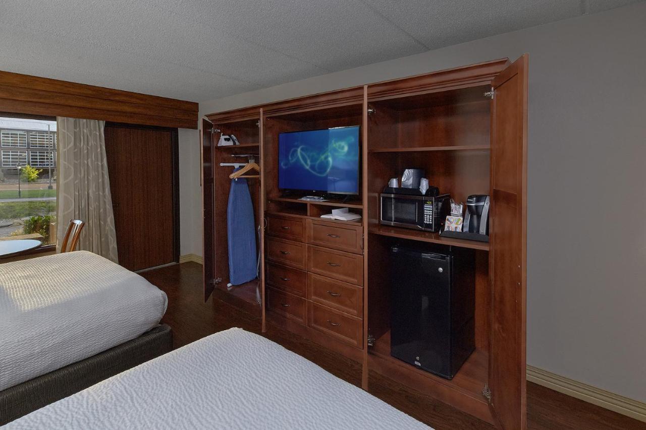 The Inn On The River Pigeon Forge Extérieur photo