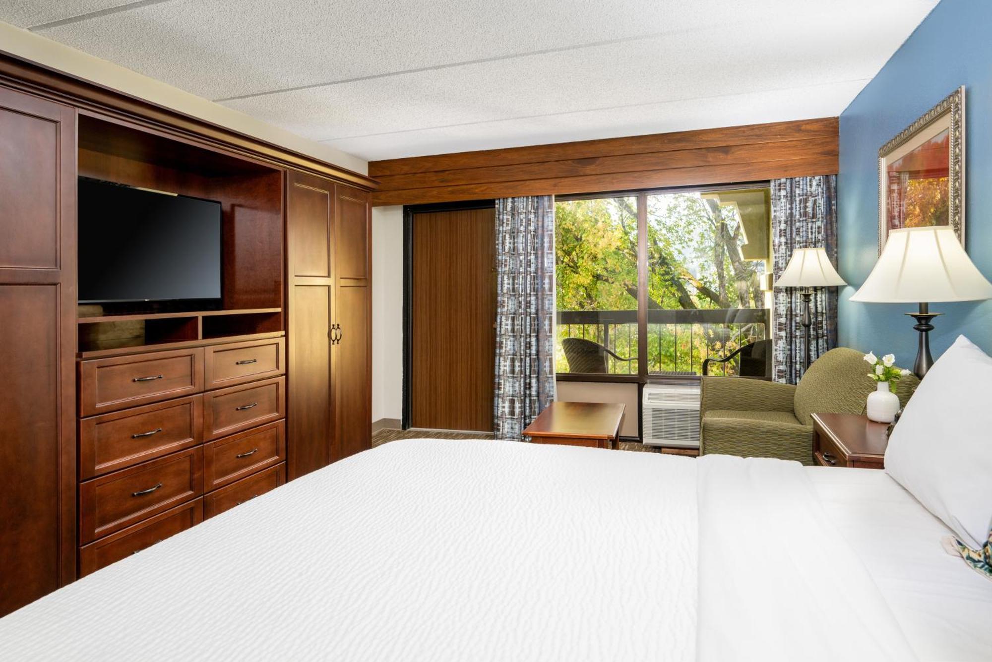 The Inn On The River Pigeon Forge Extérieur photo